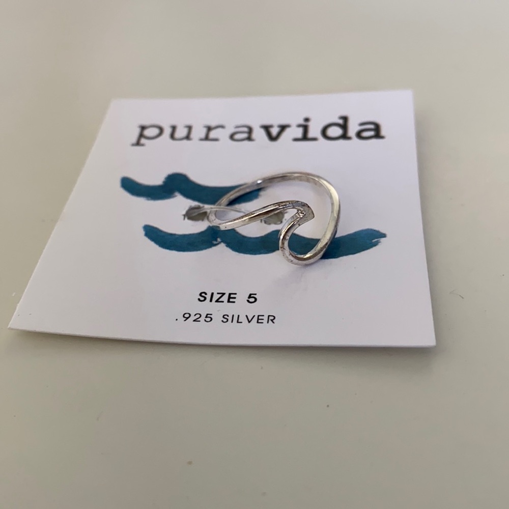Pura Vida Wave Ring, Size 5 Never worn before
